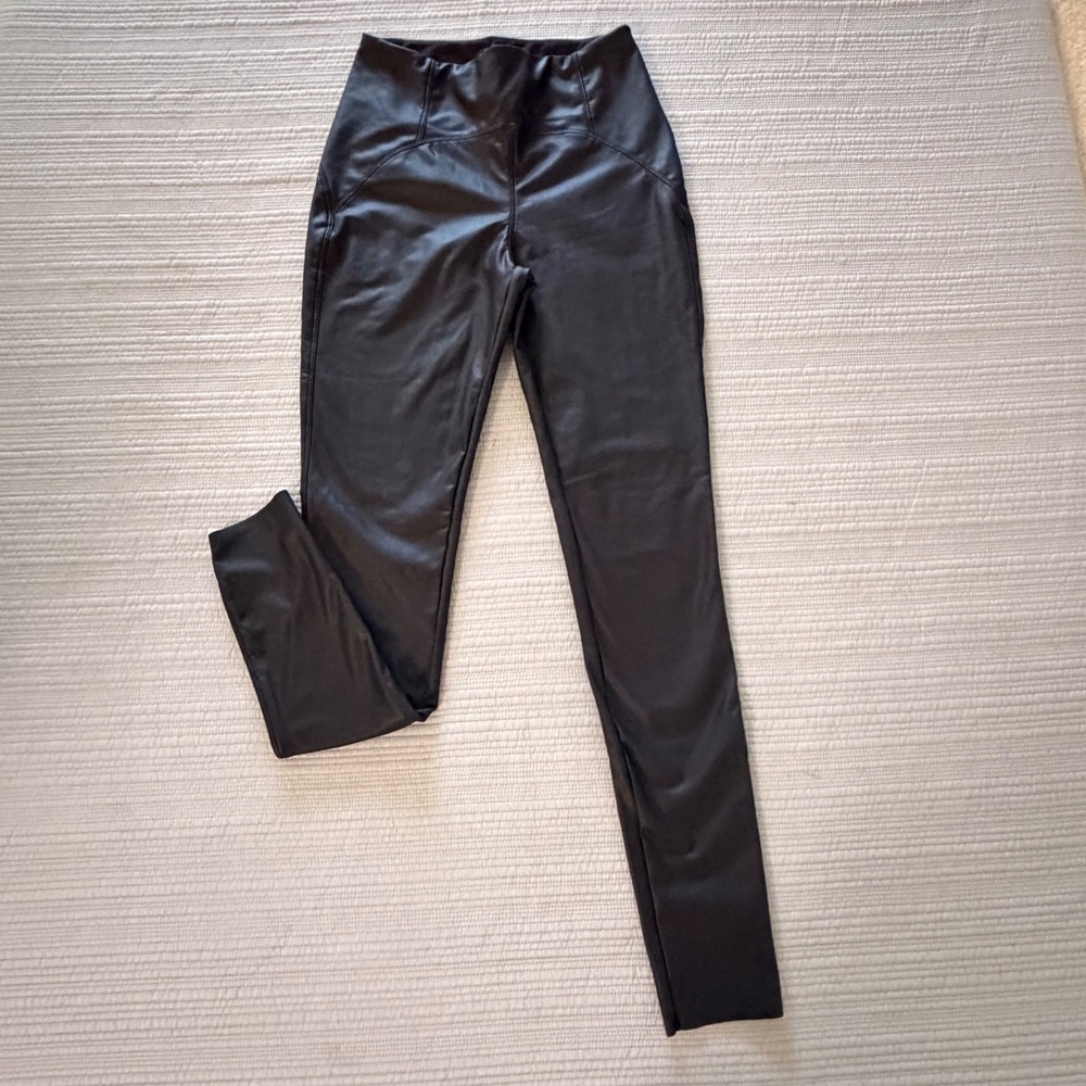Hunter & Brown‎ Women's Black Faux Leather High Waisted Leggings Pants Size S